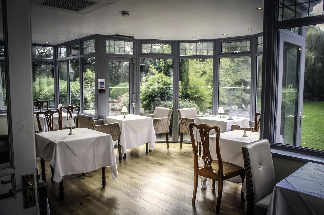 Brook Hall Hotel Childer Thornton Ngoại thất bức ảnh